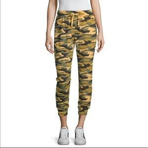 NWT jogger pants size M by Flirtitude.